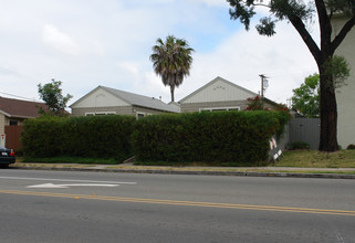 1210-1216 Robinson Ave in San Diego, CA - Building Photo - Building Photo