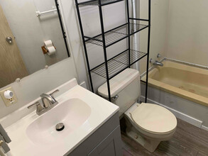 6432 New York St in Zephyrhills, FL - Building Photo - Building Photo