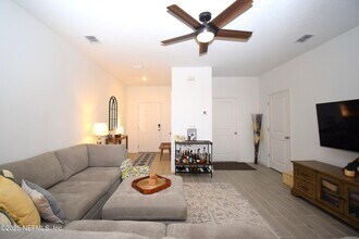 6834 Golden Monarch Ave in Jacksonville, FL - Building Photo - Building Photo