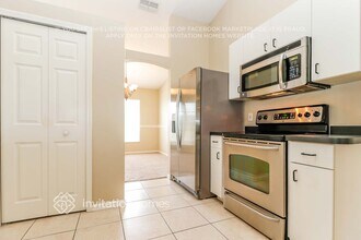 1109 SE 4th Ave in Cape Coral, FL - Foto de edificio - Building Photo