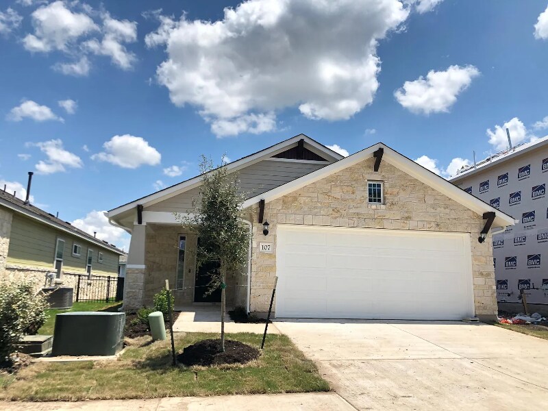 2800 Joe Dimaggio Blvd in Round Rock, TX - Building Photo