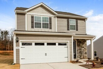 170 Wembury Ln in Troutman, NC - Foto de edificio - Building Photo