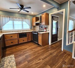 229 Harris Ave in Middlesex, NJ - Building Photo - Building Photo