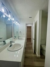 Concord Crossing in Jacksonville, FL - Building Photo - Building Photo