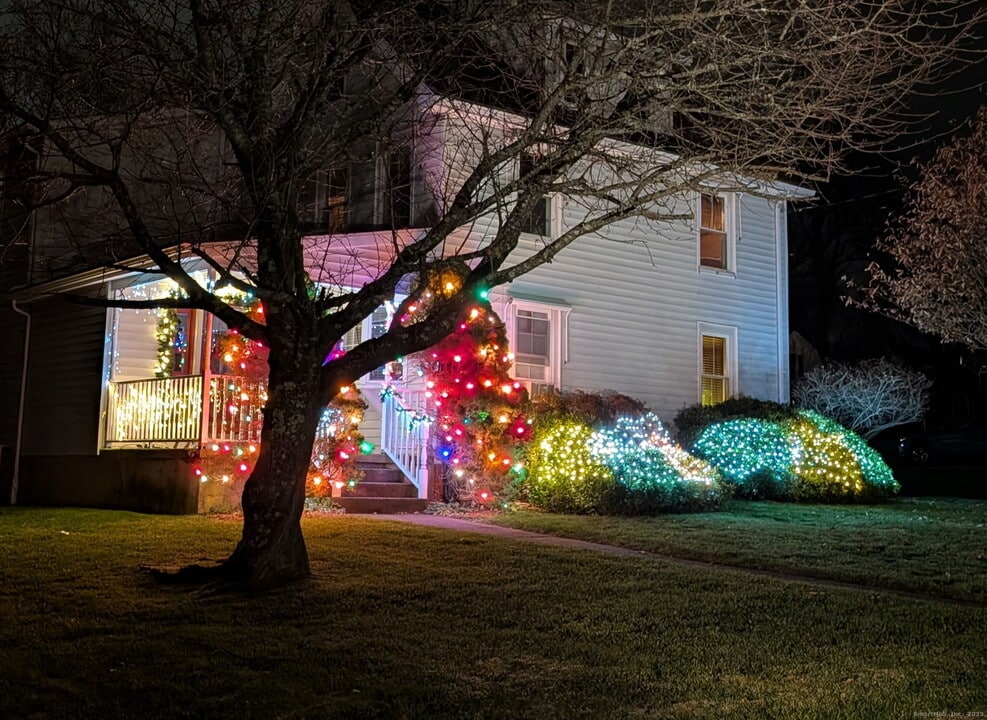 59 View St in Bristol, CT - Building Photo