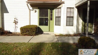 1305 Harbour Club Dr in Sayreville, NJ - Building Photo - Building Photo