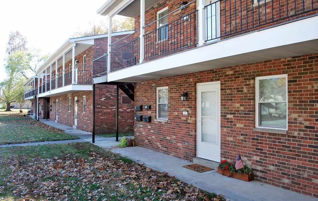 Wilson Apartments in O'Fallon, IL - Foto de edificio