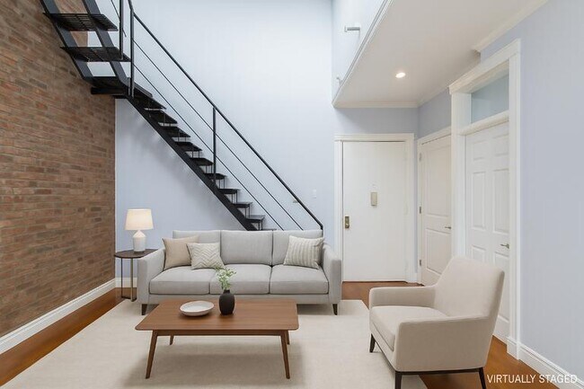 47 1/2 1st Street (2nd & 1st Ave), #5R