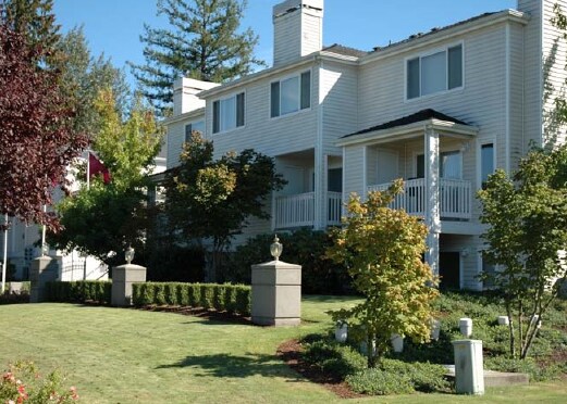 Montair Townhomes in Olympia, WA - Foto de edificio - Building Photo