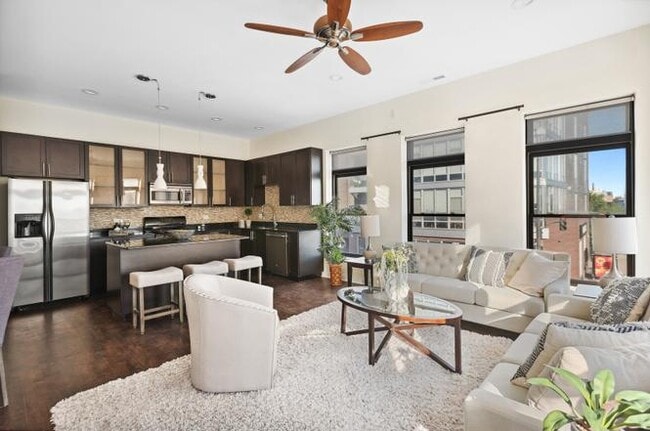 property at 2158 N Damen Ave