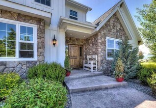 1175 Hard Rock Rd in Corvallis, MT - Building Photo - Building Photo