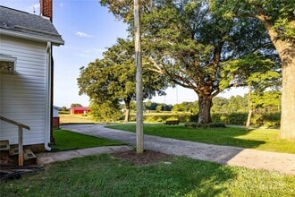 36188 A Esther Rd in New London, NC - Building Photo - Building Photo