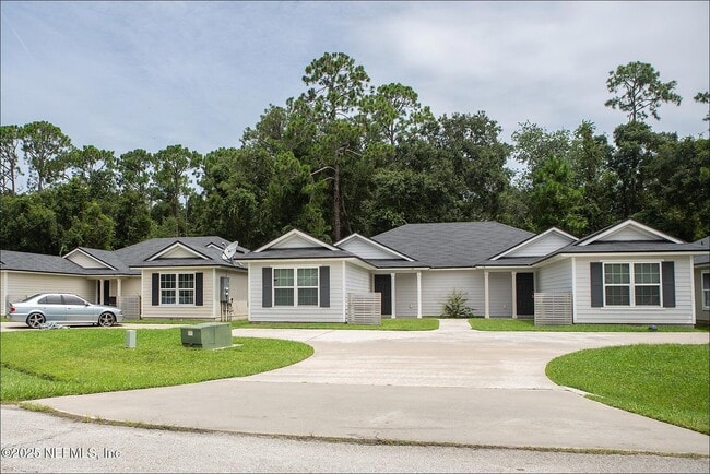 property at 127 Plantation Point Dr