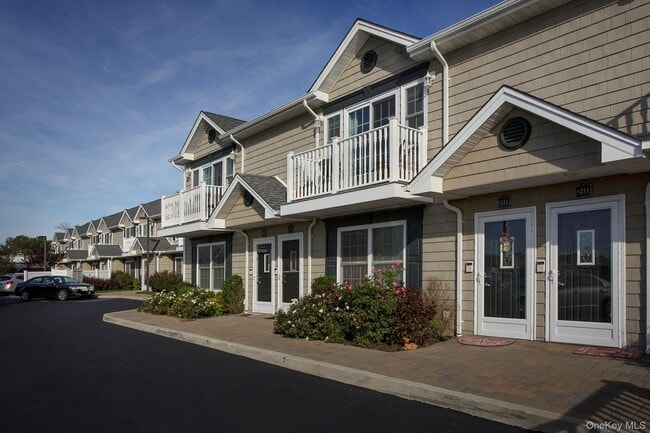 property at 60 Front St