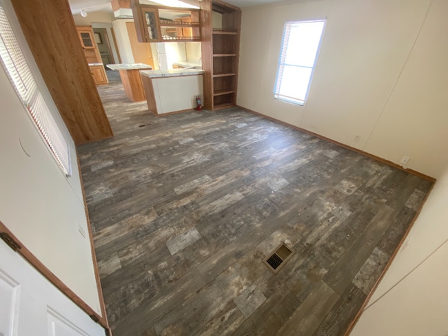 4215 Deems St in Milford, MI - Foto de edificio - Building Photo