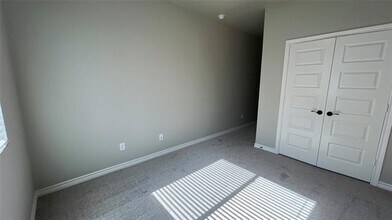 817 Vine St in Argyle, TX - Building Photo - Building Photo