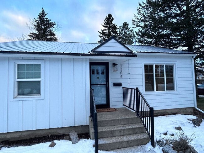 property at 1304 5th Ave E