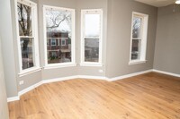 6813 S Langley Ave in Chicago, IL - Building Photo - Building Photo