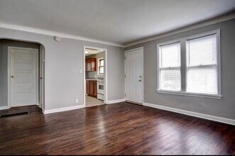 383 Dewey St in St. Paul, MN - Building Photo - Building Photo