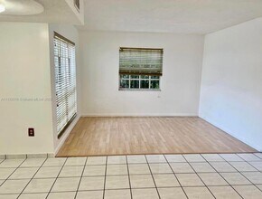 12035 SW 19th Terrace-Unit -47 in Miami, FL - Building Photo - Building Photo