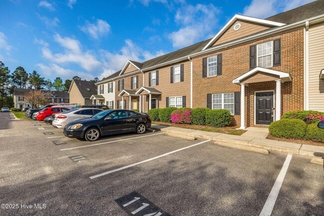 114 Lincoln Pl Cir in Leland, NC - Building Photo - Building Photo