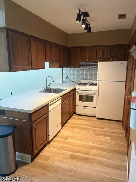 5 Powderhorn Ct in Vernon, NJ - Building Photo - Building Photo