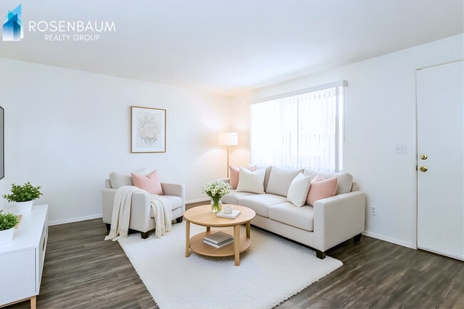 Alvernon Plaza in Tucson, AZ - Foto de edificio - Building Photo