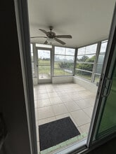 169 Golf Club Ln in Venice, FL - Foto de edificio - Building Photo