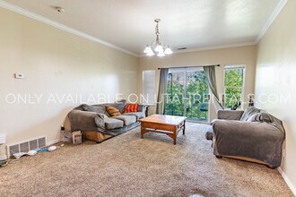 331 Belmont Pl in Provo, UT - Foto de edificio - Building Photo