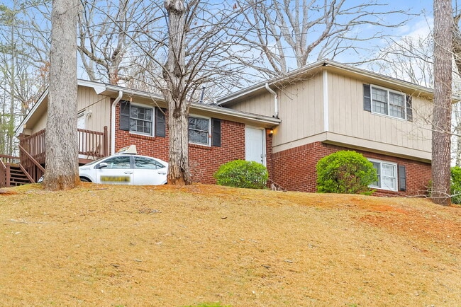 property at 6950 Fairway Trail
