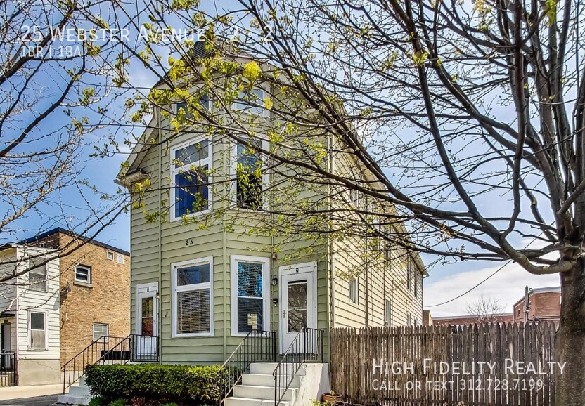 25 Webster Ave in Highwood, IL - Building Photo