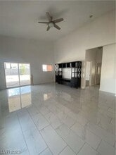 1628 Palm St in Henderson, NV - Foto de edificio - Building Photo