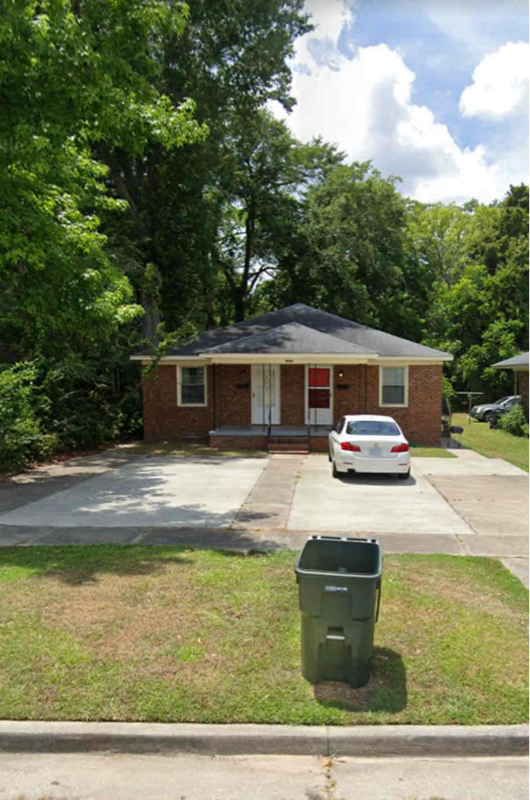 property at 1310 Queens Rd