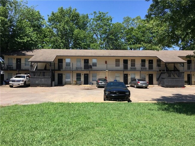 property at 420 Park St