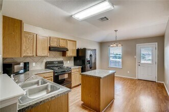 17829 Violet Ln in Elgin, TX - Building Photo - Building Photo