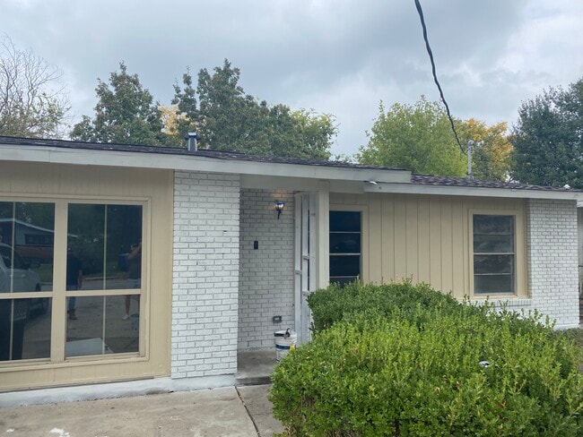 107 Twilight Terrace in San Antonio, TX - Building Photo - Building Photo