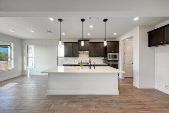 8417 Thompson Teal Trl in Austin, TX - Building Photo - Building Photo