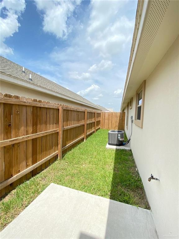 1512 Coyote Hls in Edinburg, TX - Building Photo - Building Photo