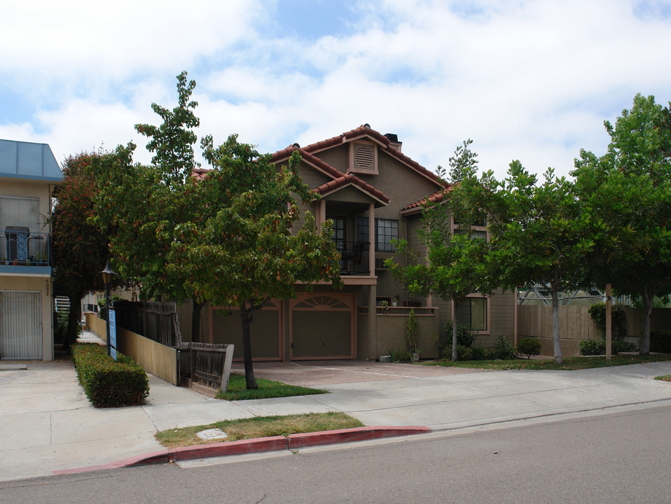 4084 Hamilton St in San Diego, CA - Foto de edificio