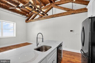 1420 E Susquehanna Ave in Philadelphia, PA - Building Photo - Building Photo