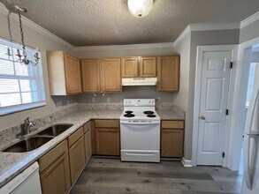 711 Carolina Ave in Raleigh, NC - Building Photo - Building Photo
