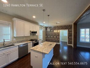 1240 Hamilton Terrace SE in Roanoke, VA - Building Photo - Building Photo