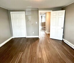 187 Maverick St in Boston, MA - Building Photo - Building Photo