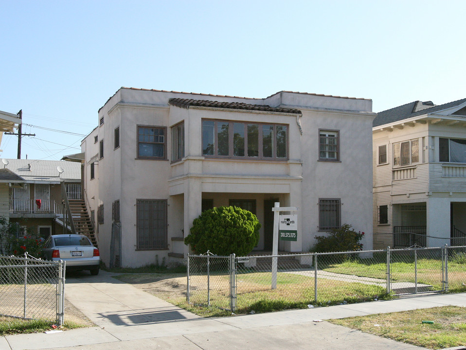 845 W 40th Pl in Los Angeles, CA - Foto de edificio