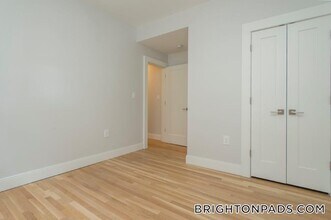 31 South St, Unit 7 in Boston, MA - Building Photo - Building Photo