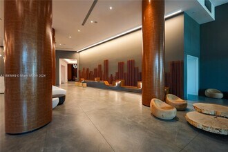 350 S Miami Ave, Unit 3501 in Miami, FL - Building Photo - Building Photo