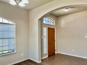 2824 Coyote Trail in Little Elm, TX - Foto de edificio - Building Photo