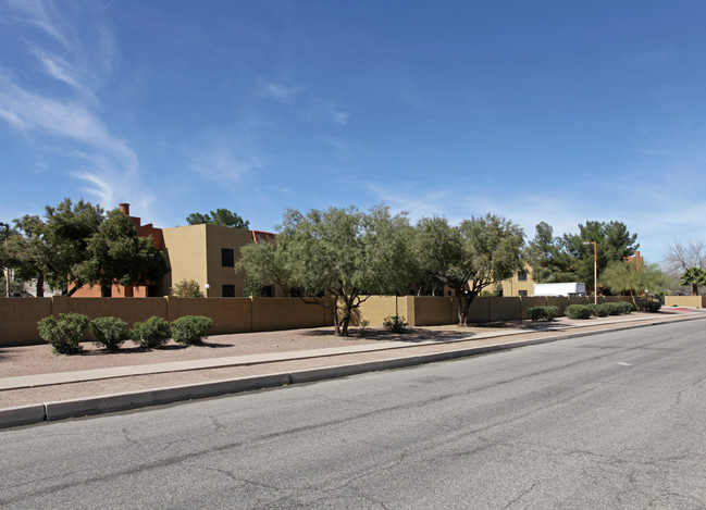 Casa De Encanto in Tucson, AZ - Building Photo - Building Photo