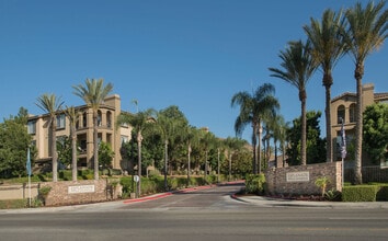 Esplanade in Riverside, CA - Building Photo - Building Photo