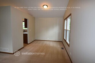 961 Woodbridge Dr in Cary, IL - Building Photo - Building Photo